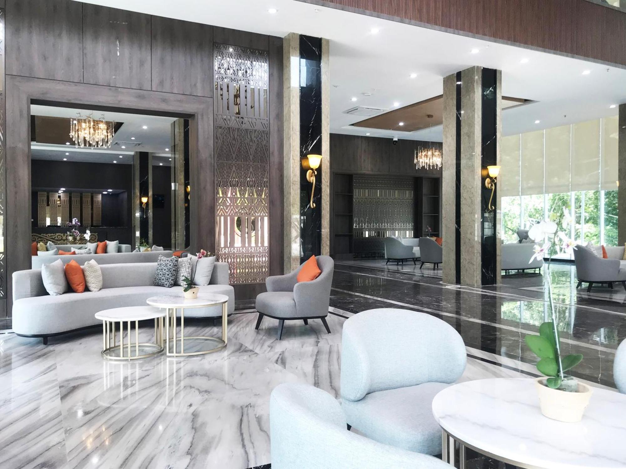 Labersa Hotel & Convention Center Samosir Sinapuran Экстерьер фото